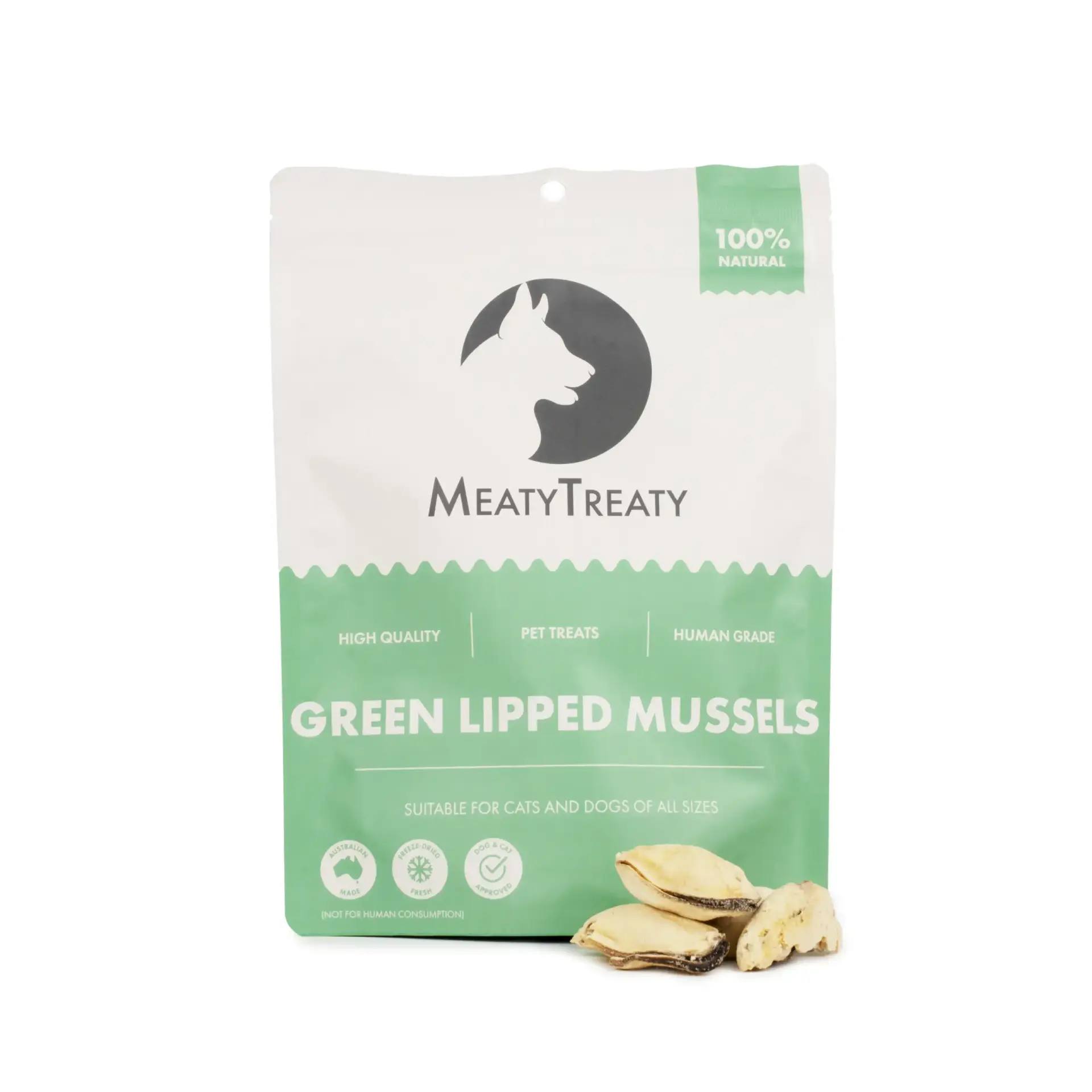 Meaty Treaty Freeze Dried Green Lipped Mussels Dog Treats pack with mussel pieces displayed